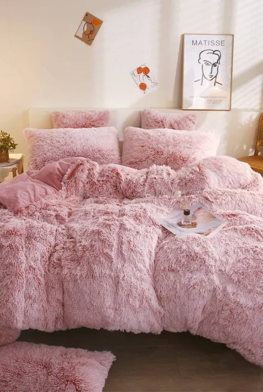 Ezysleep Unisex Pink Faux Fur Duvet Cover Set Size: King Pink female