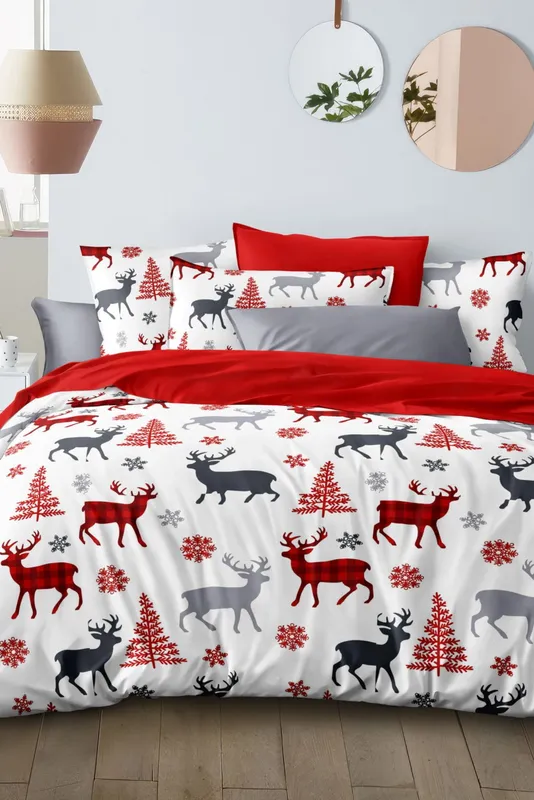 Ezysleep Unisex Reindeer Printed Duvet Set in Red Size: Double Red female