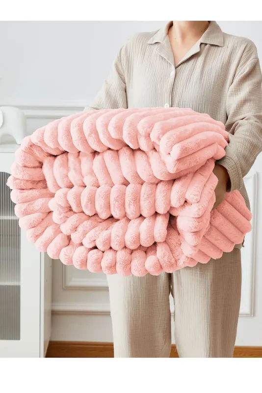 Ezysleep Super Soft Luxury Faux Fur Stripe Throw in Pink Size: XL - Pink