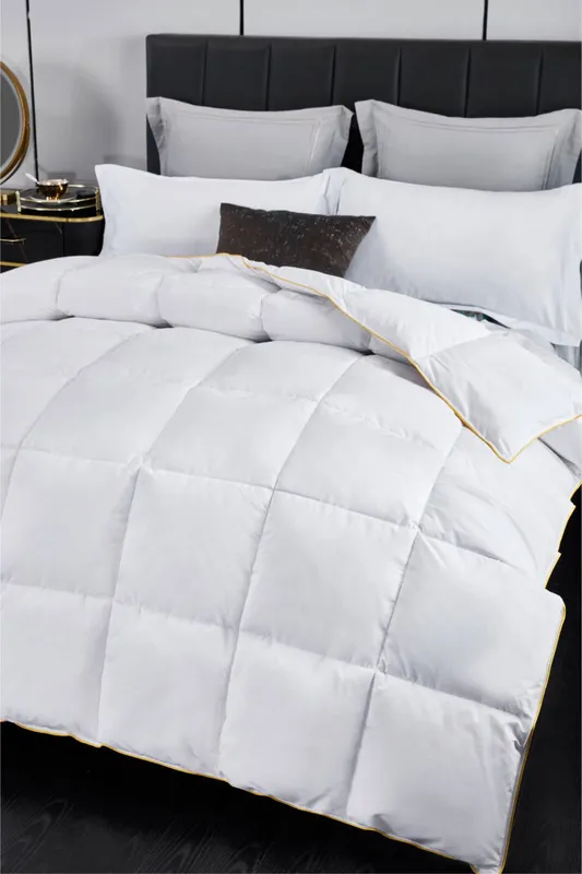 Ezysleep 16.5tog Premium Goose Feather & Down Duvet in White Size: Double White Double