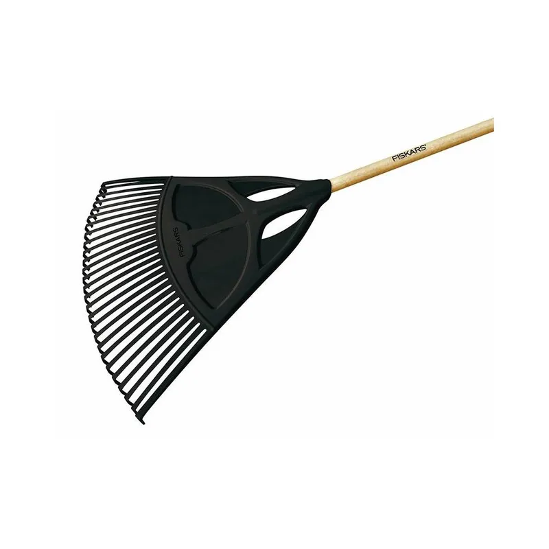 Fiskars Classic Large Leaf Rake in Black Black