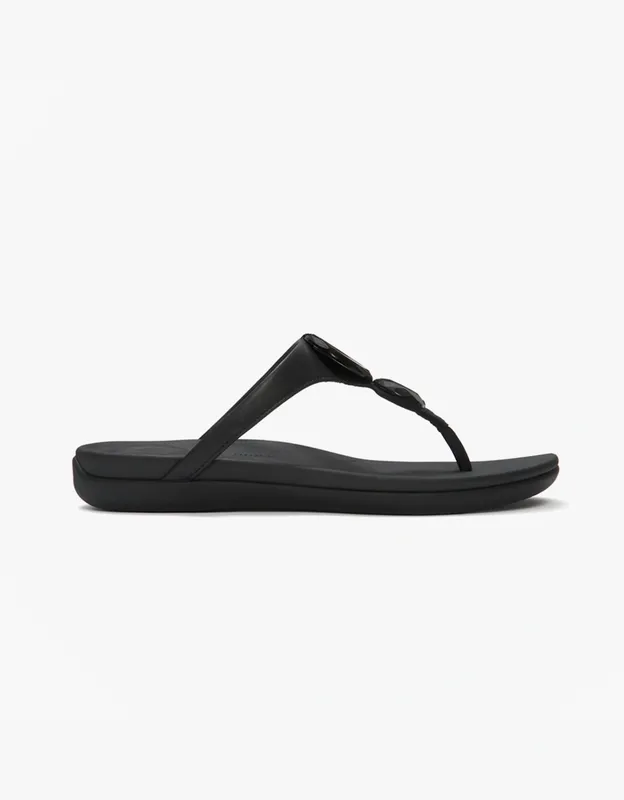 Women's FitFlop Solay Glossy Womens Flip-flops Black - Size: 4