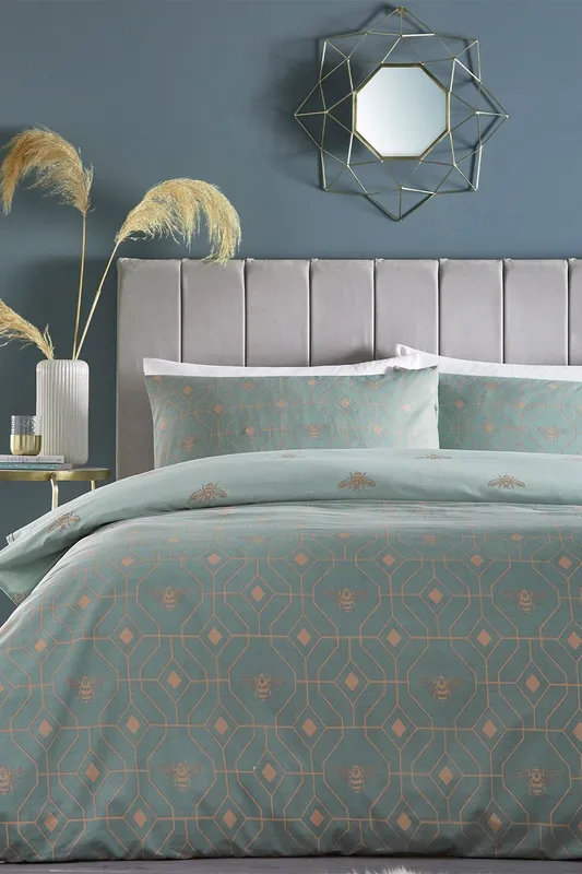Furn. Bee Deco Geometric Duvet Cover Set - Green Polycotton - Size King