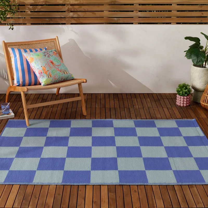 Furn Checkerboard Outdoor Rug in Blue Size: 120 cm x 180 cm Blue 120 cm x 180 cm