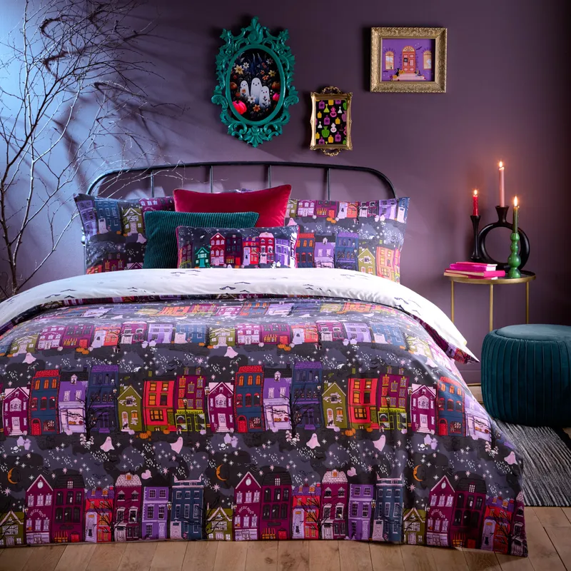 Furn Creepy Town Reversible Duvet Set in Charcoal Size: King - Charcoal