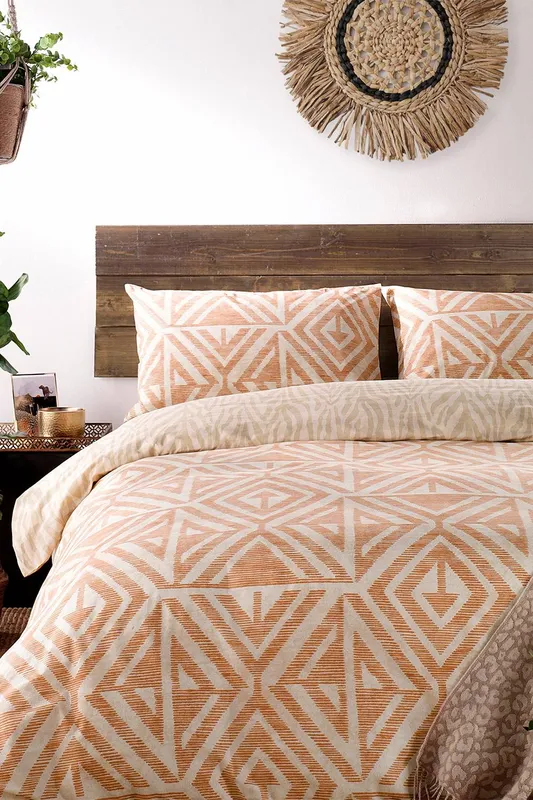 Furn Unisex Tanza Global Geometric Duvet Cover Set in Terracotta Size: Single Terracotta female