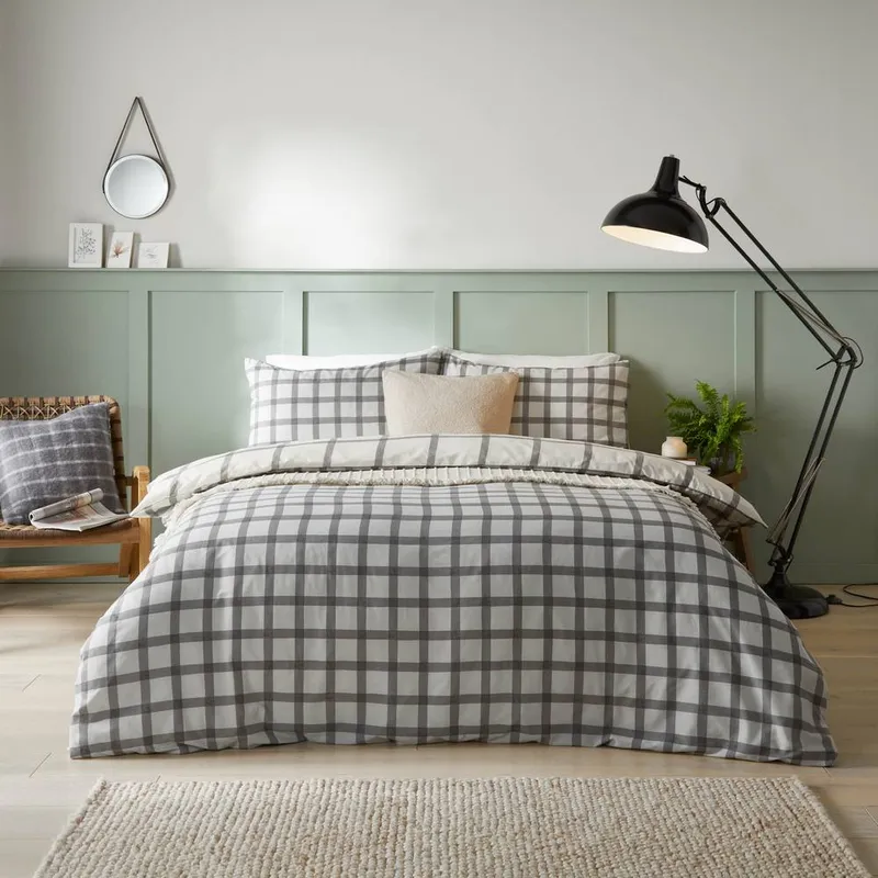 Furn Unisex Canberra Check Printed Duvet Cover Set in Grey Size: Super King Grey female