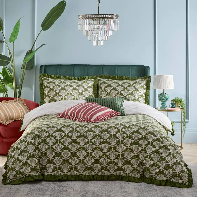 Furn Deco Palm Printed Ruffle Duvet Cover Set in Dark Green Size: Single Dark Green Single