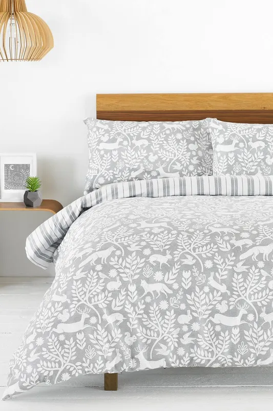 Furn. Skandi Woodland Duvet Set Grey Cotton - Size Super King