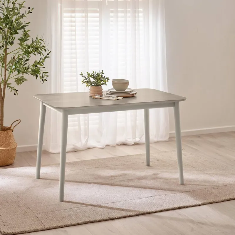 FurnitureboxUK Lynton Rectangular White & Grey Wood 4 Seater Dining Table - White - Size: One Size