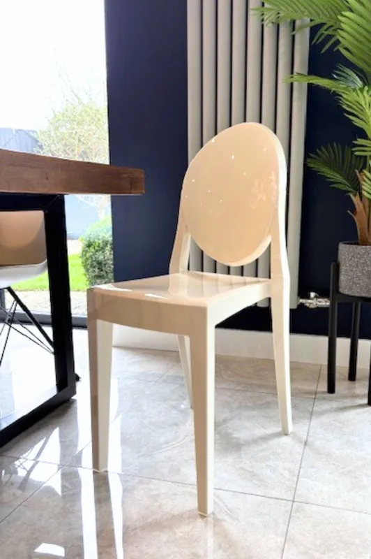 Fusion Living Ghost Style Plastic Victoria Dining Chair in Ivory Ivory