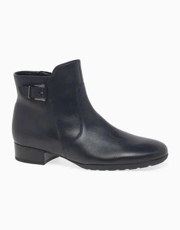 Gabor Women's Bolan Women Ankle Boots - Black - Size: 5.5