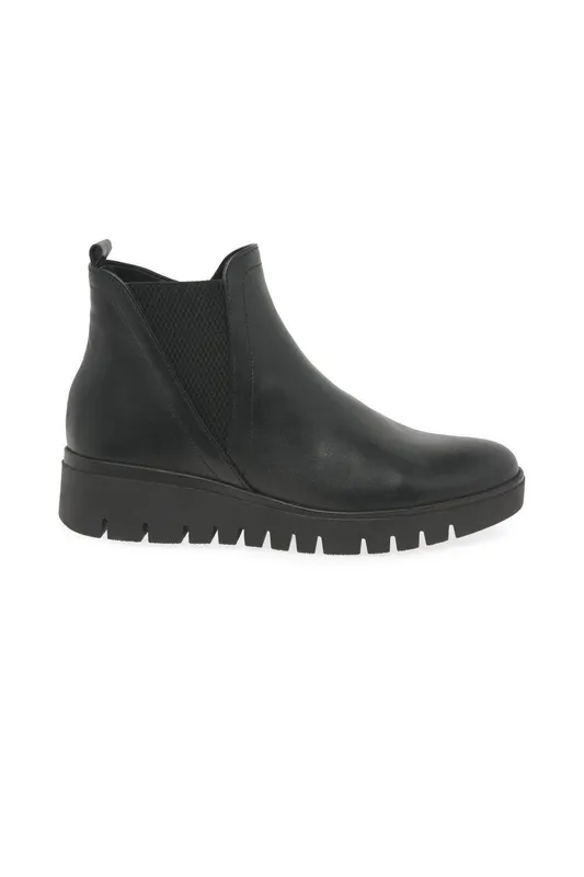 Gabor Women's Dublin Womens Chelsea Boots - Black - Size: 5.5