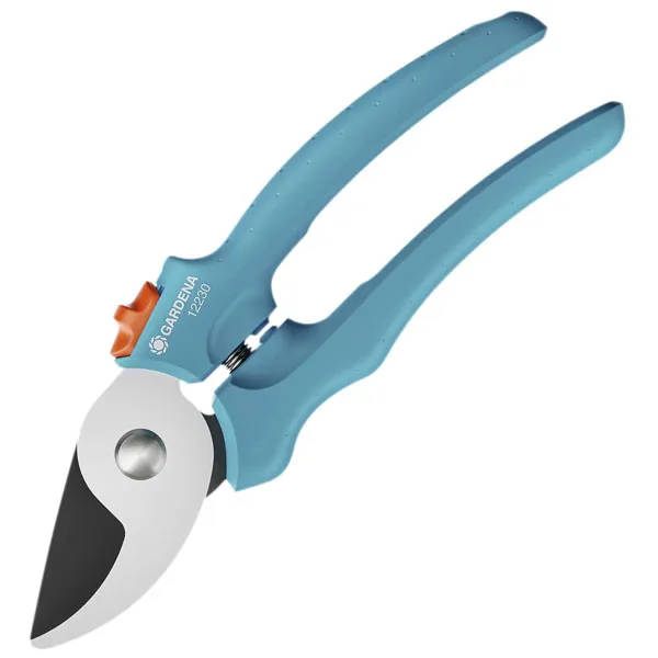 Gardena Premiumcut Green Wood Bypass Secateurs