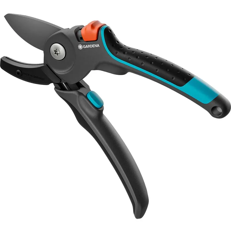 Gardena Premiumcut Pro Dry Wood Anvil Secateurs