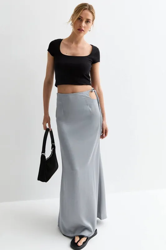 Gini London Women's Silver Satin Maxi Skirt Size: 6 Silver 6