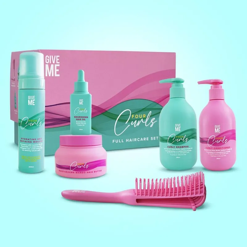 Give Me Four Curls Full Hair Care Gift Set in Blue - Blue - Size: One Size