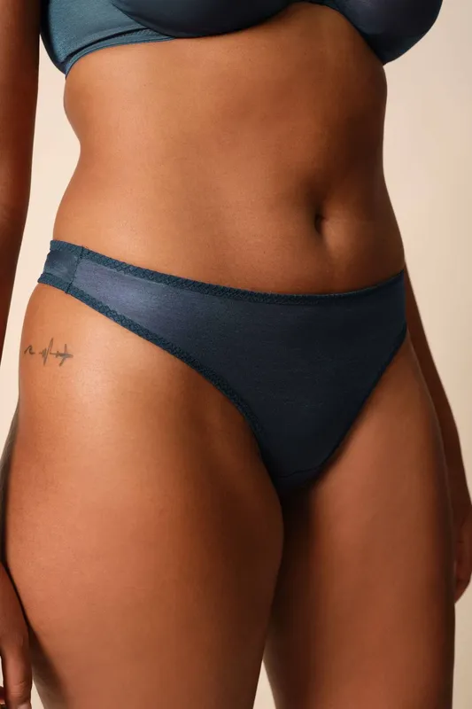 Gossard Women's Glossies Thong - Blue Size: Small - Blue
