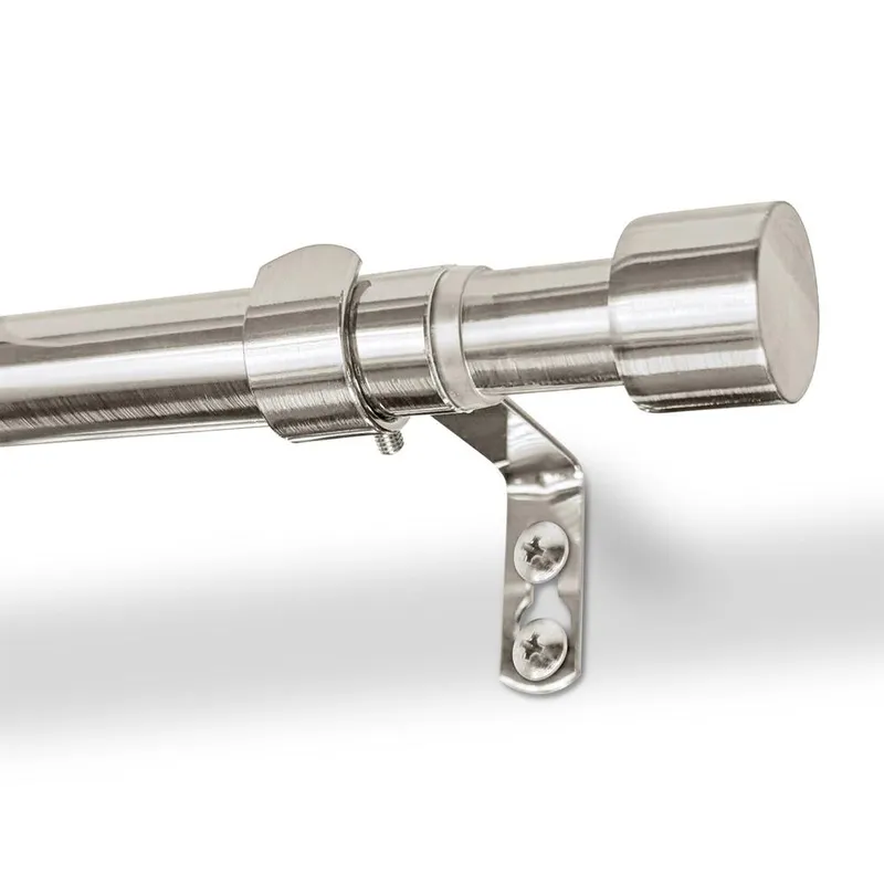 Harbour Housewares Extendable Metal Curtain Pole Kit - 77 to 250cm in Silver Silver