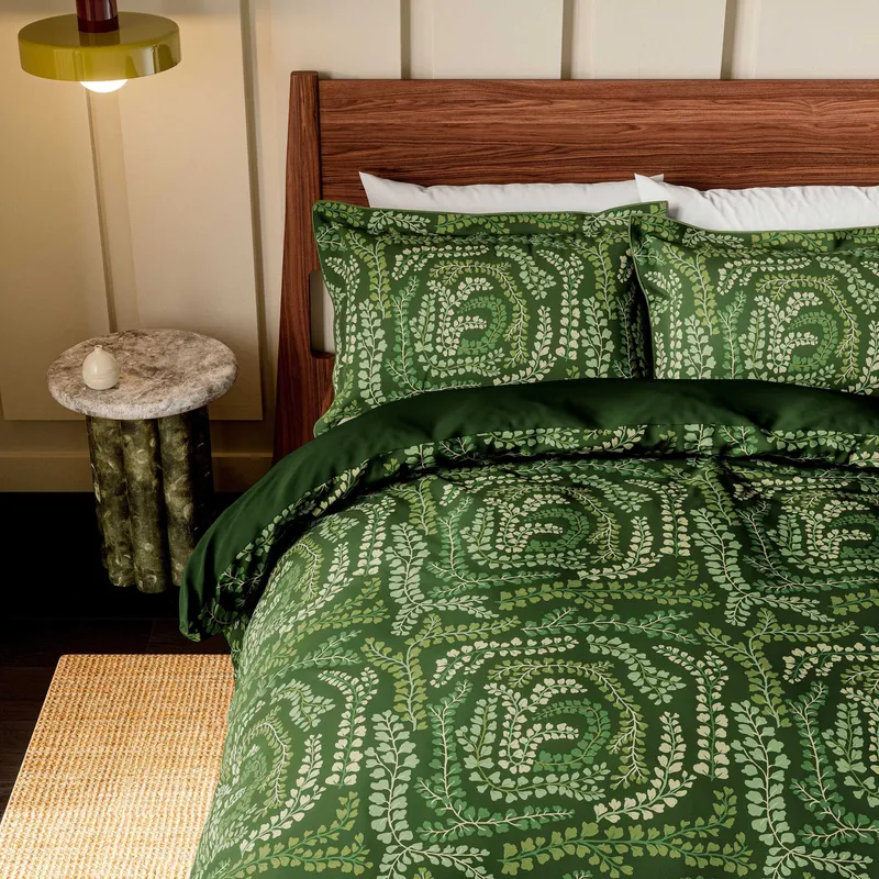 Harlequin Fayola Kingsize Duvet Cover Set, Leaf & Clover