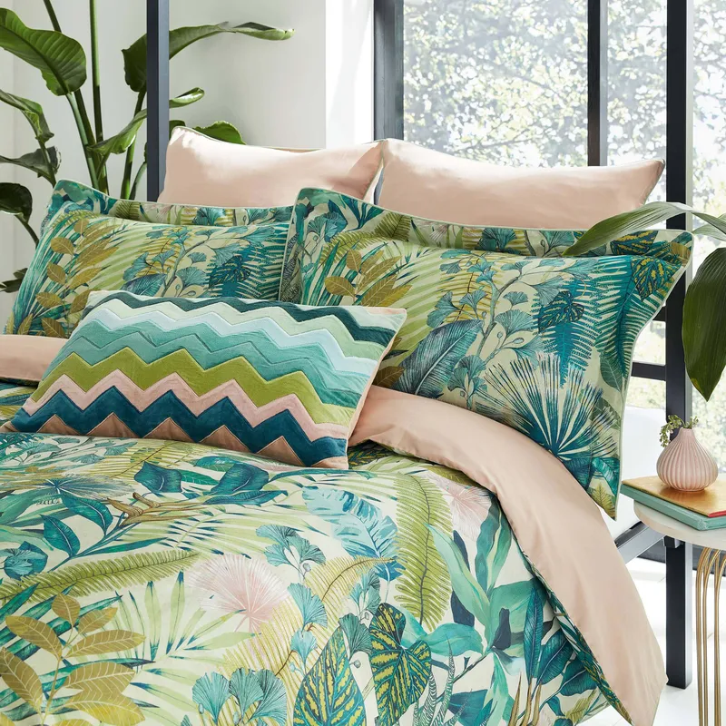 Harlequin Floreana Kingsize Duvet Cover Set, Fig Leaf & Coral