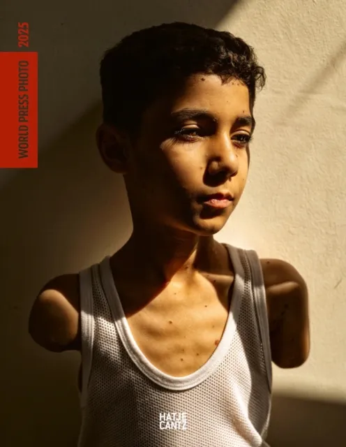 Hatje Cantz World Press Photo Yearbook 2025