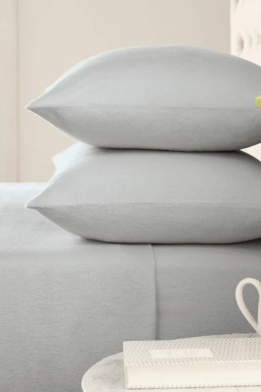 Helena Springfield 'Hs Brushed Cotton' Flat Sheet in Silver Size: King Flat - Silver