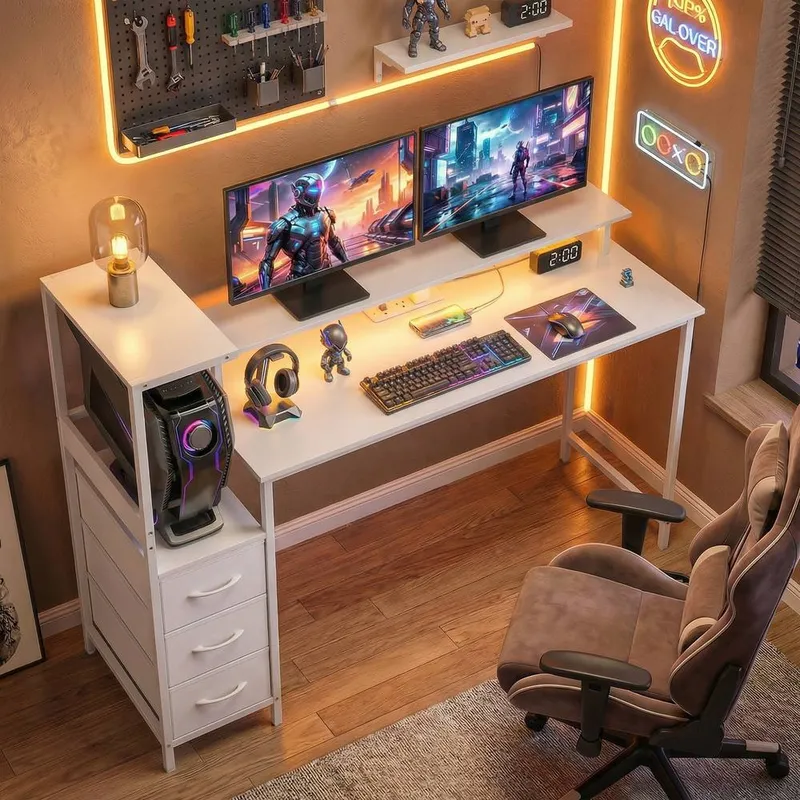 Homcom 147cm Gaming Desk with Charging Station & Rgb Lights in White - White