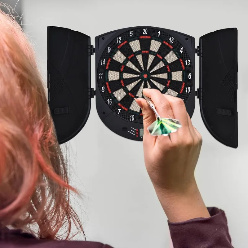 Homcom Electronic Dartboard Set 26 Games & 185 Variations with 6 Darts in Black Black