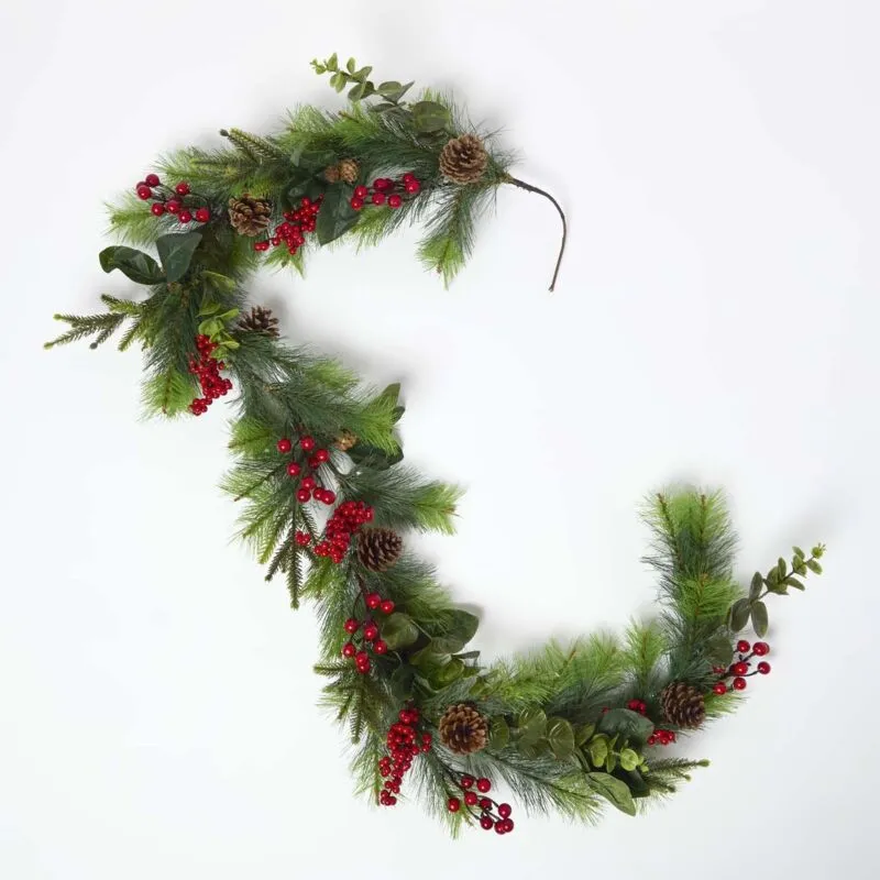 Homescapes Artificial Winter Woodland & Eucalyptus Garland in Green - Green