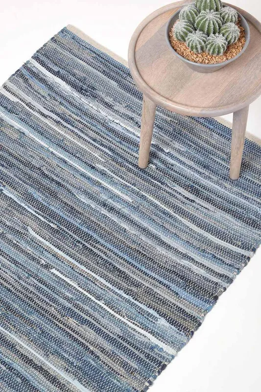 Homescapes Blue Denim Handwoven Striped Chindi Rug Size: 60cm x 90cm - Blue