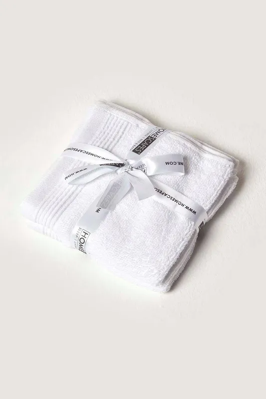 Homescapes Unisex Combed Egyptian Cotton Set of 2 Face Cloths 700 Gsm in White White female