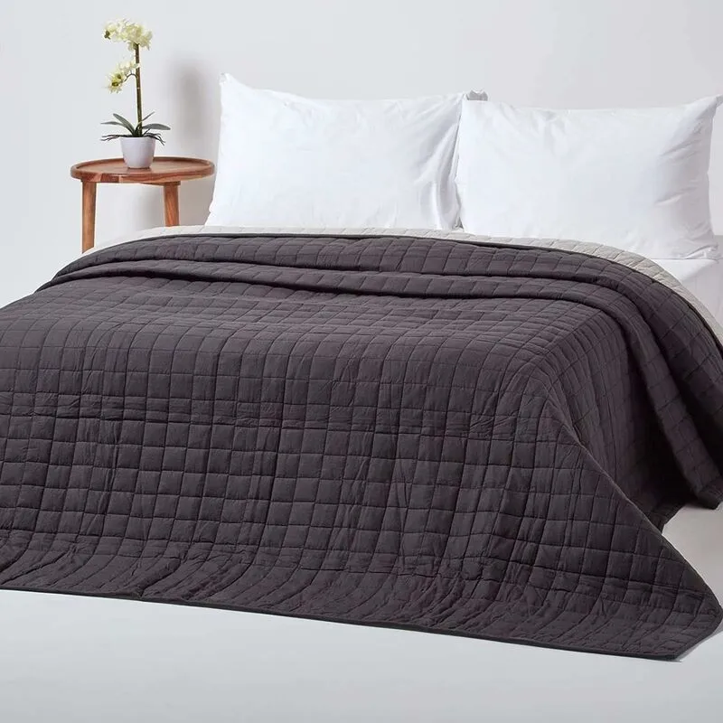 Homescapes Cotton Quilted Reversible Bedspread in Black Size: Double Black Double