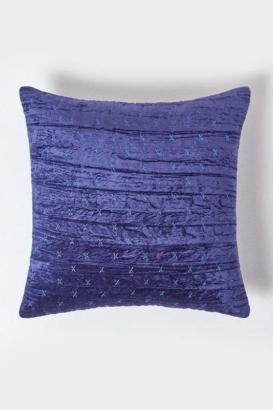 Homescapes Unisex Crushed Velvet Cushion Cover in Navy Size: 55cm x 55cm Navy female