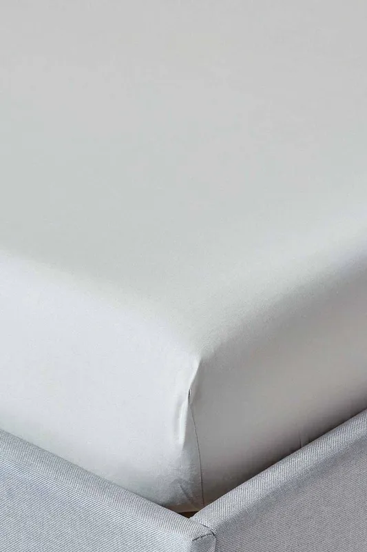 Homescapes - Silver Grey Egyptian Cotton Deep Fitted Sheet 200 Thread Count, Single - Silver Grey