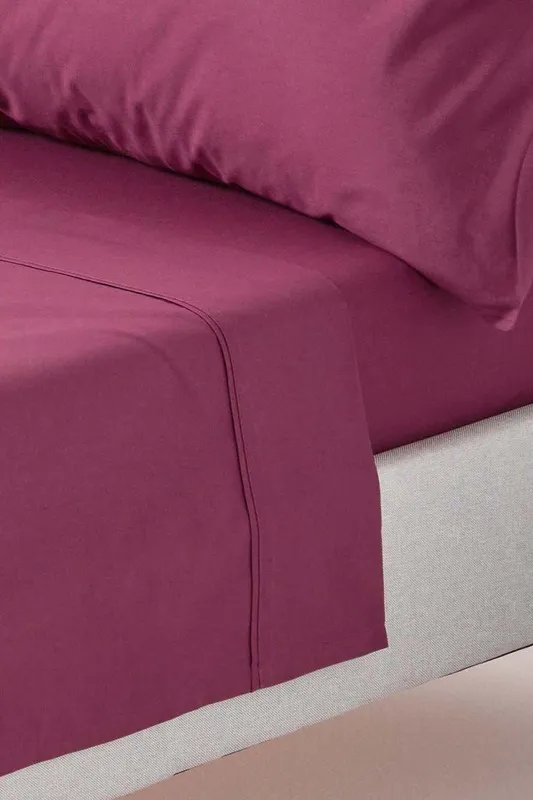 Homescapes - Plum Egyptian Cotton Flat Sheet 200 Thread Count, King - Plum