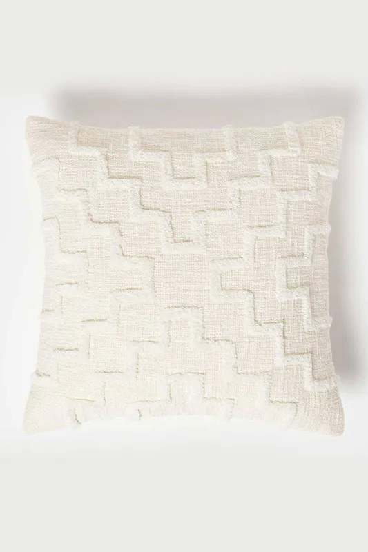 Homescapes Geometric Tufted Cotton Cushion in Natural Size: 45cm x 45cm - Natural