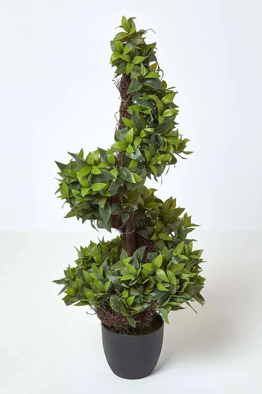 Homescapes - Green Artificial Bay Tree Spiral Shape in Pot, 4 Ft