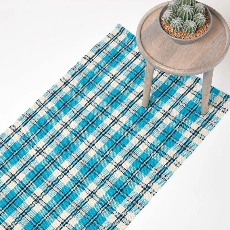 Homescapes Unisex Irvine Handwoven Blue Tartan 100% Cotton Rug, 66 x 200 cm Size: 66cm x 200cm Blue female
