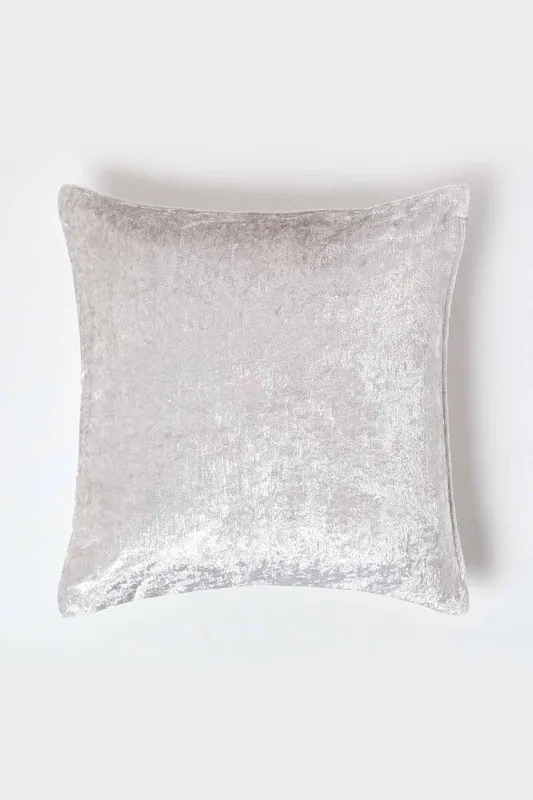 Homescapes Luxury Crushed Velvet Cushion Cover in Light Beige Size: 60cm x 60cm - Light Beige - Size: 60cm x 60cm