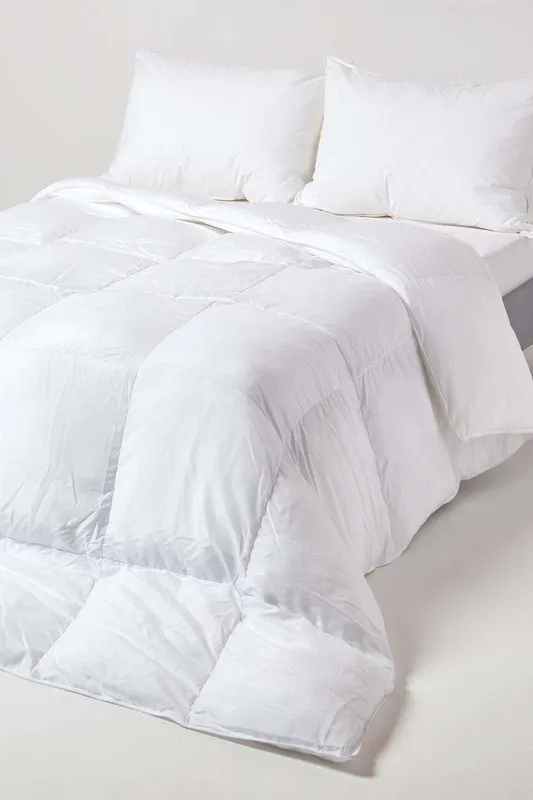 Homescapes Luxury Hotel Quality Super Microfibre 13.5 Tog Super King Size Winter Duvet
