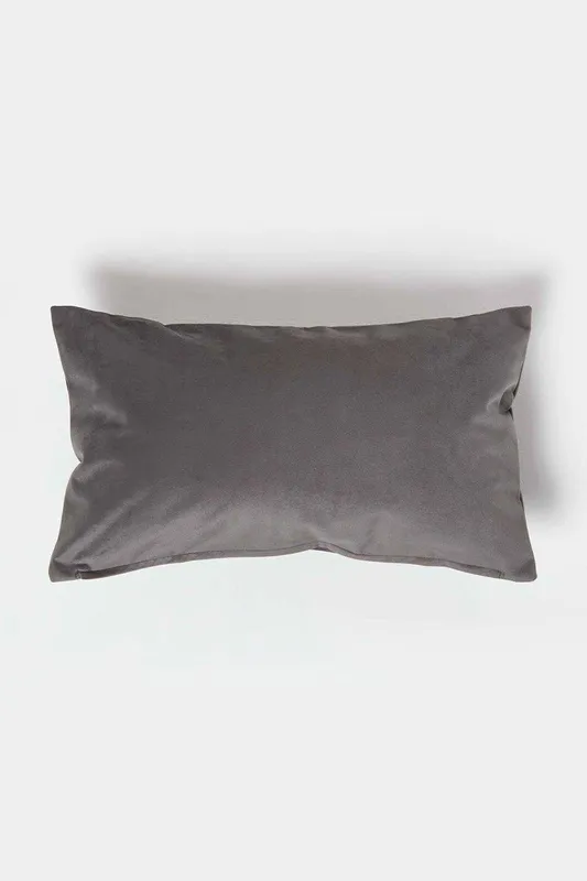 Homescapes Luxury Soft Velvet Cushion in Grey Size: 30cm x 50cm - Grey