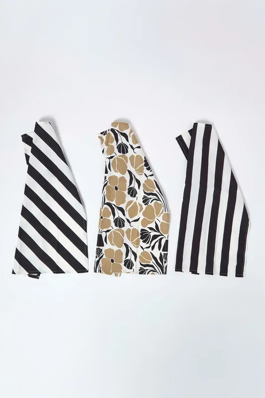 Homescapes Unisex Modern Pattern Black & White Tea Towels Set of Three Black One Size female