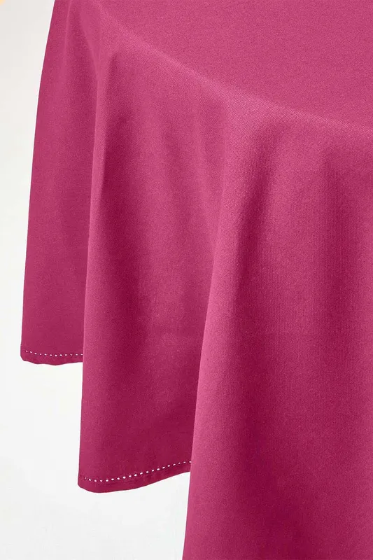Plum Cotton Round Tablecloth 180 cm - Homescapes