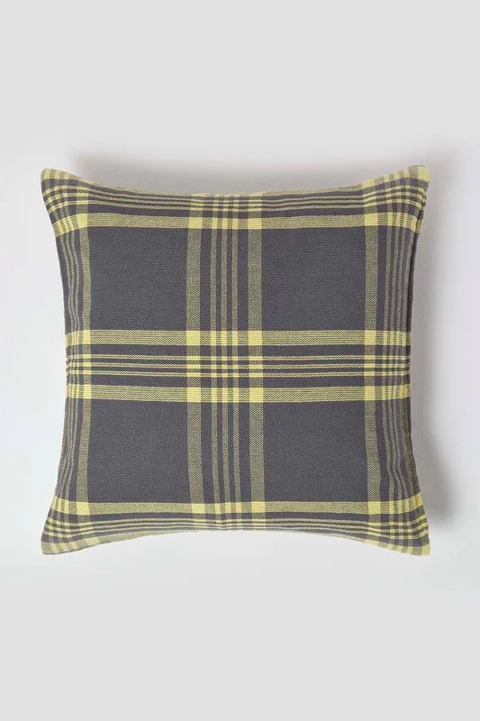 Homescapes Tartan Pattern Cushion Cover in Yellow Size: 45cm x 45cm - Yellow - Size: 45cm x 45cm