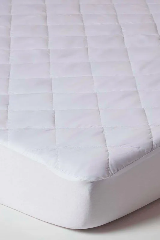 Homescapes Unisex Anti Allergy Mattress Protector in White Size: EU Double White EU Double female