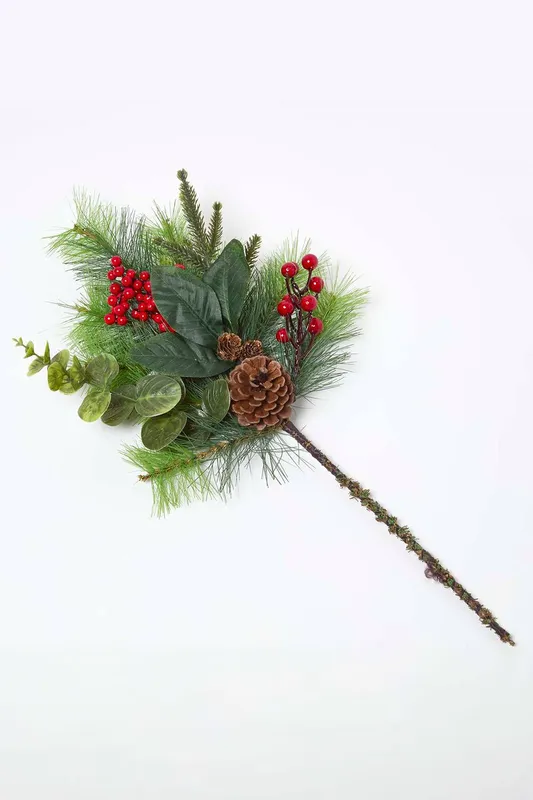 Homescapes Artificial Bouquet Winter Woodland & Eucalyptus Single Stem in Green - Green - Size: One Size