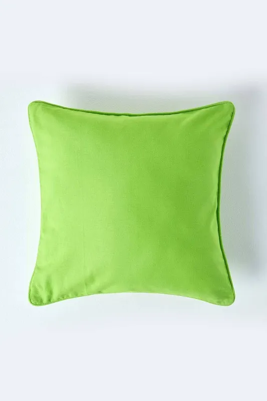 Homescapes Cotton Plain Cushion Cover in Green Size: 30cm x 30cm - Green