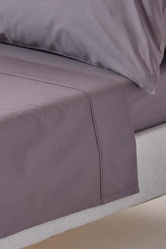 Homescapes - Dark Grey Egyptian Cotton Flat Sheet 200 Thread Count, King - Dark Grey