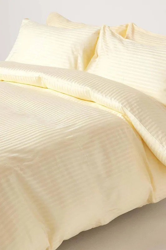 Homescapes Pastel Yellow Egyptian Cotton Duvet Cover Set 330 Thread Count, Double - Pastel Yellow